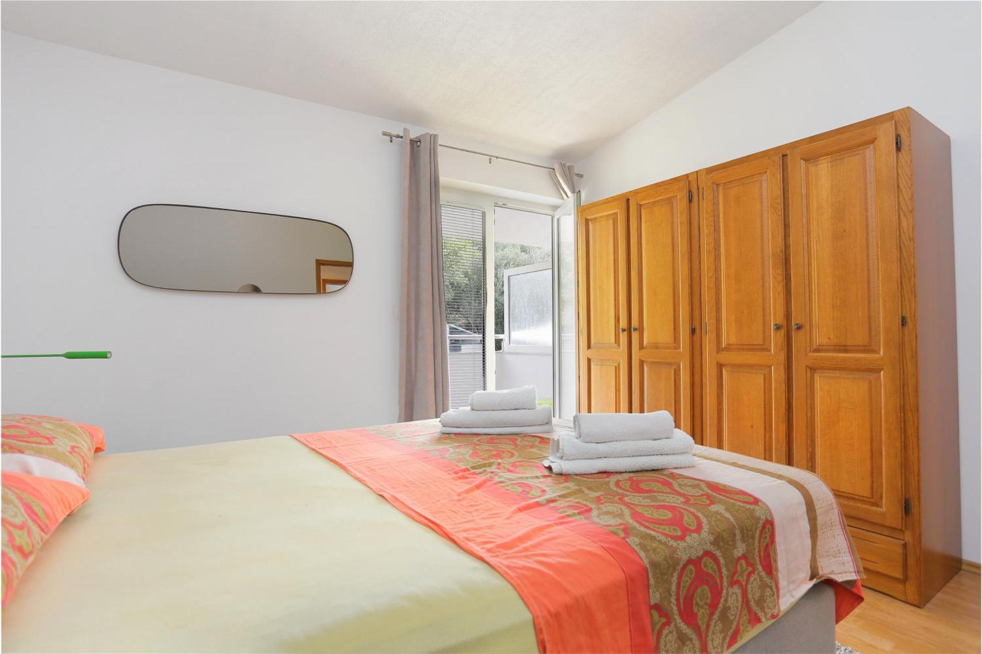 Apartments With A Parking Space Sumpetar, Omis - 11798 Jesenice  Phòng bức ảnh