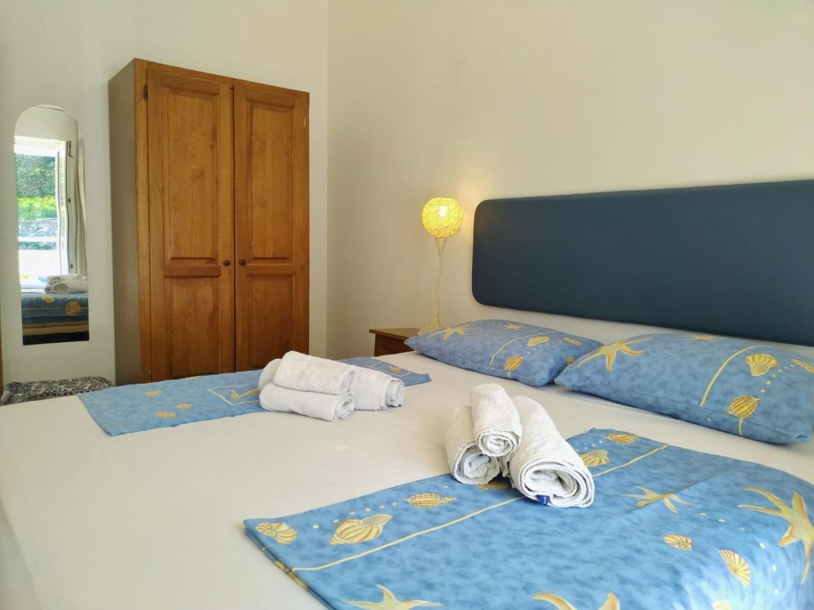 Apartments With A Parking Space Sumpetar, Omis - 11798 Jesenice  Phòng bức ảnh